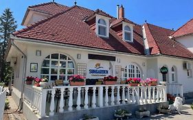 Sungarden Vendeghaz